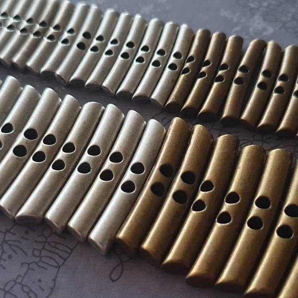  23mm 36L (7 8") Bar Buttons available in 2 colours