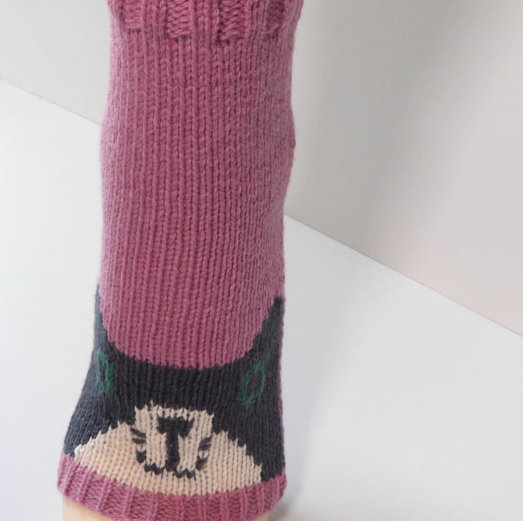 Yoga socks with cute Cat design knitted in pink - Folksy