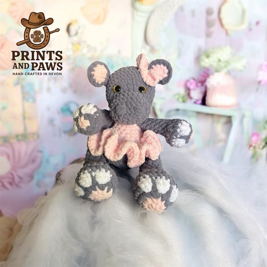 Ballerina Hippo - Handmade crochet plushie