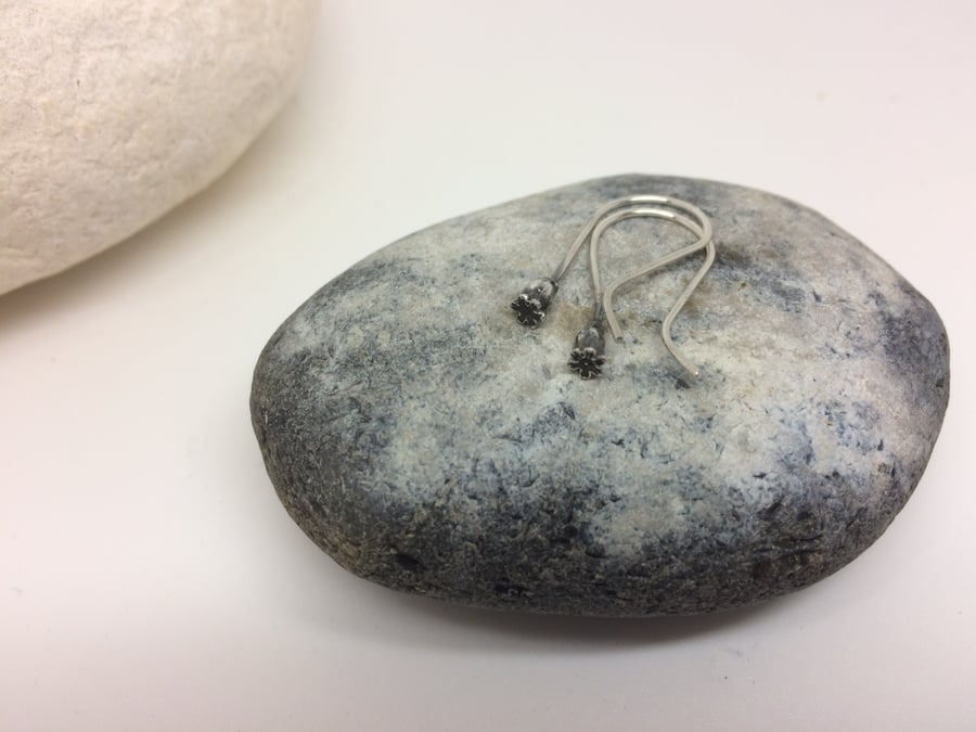 mini poppy earrings