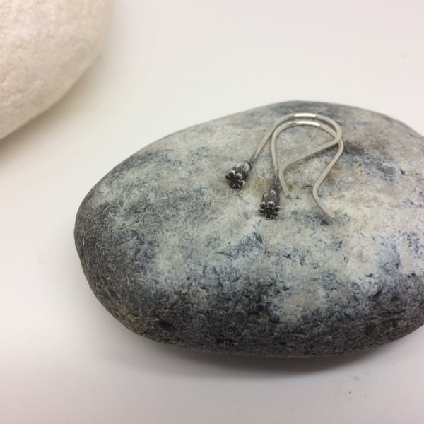 mini poppy earrings