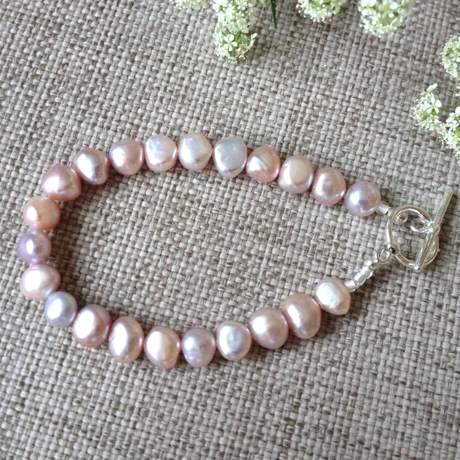 Pale Pinky Freshwater Pearl Bracelet