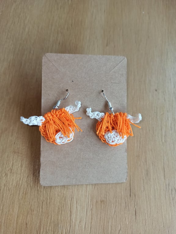 Highland cow earrings, crochet gift for women girls, Scottish present jewellery 