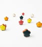 Flower stud earrings, orange. - Image 6