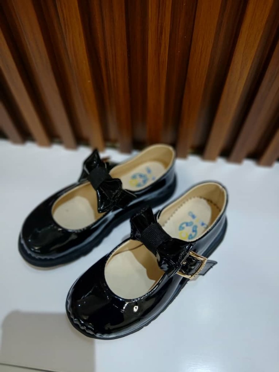 Castino Kids Classic Black Leather Shoes