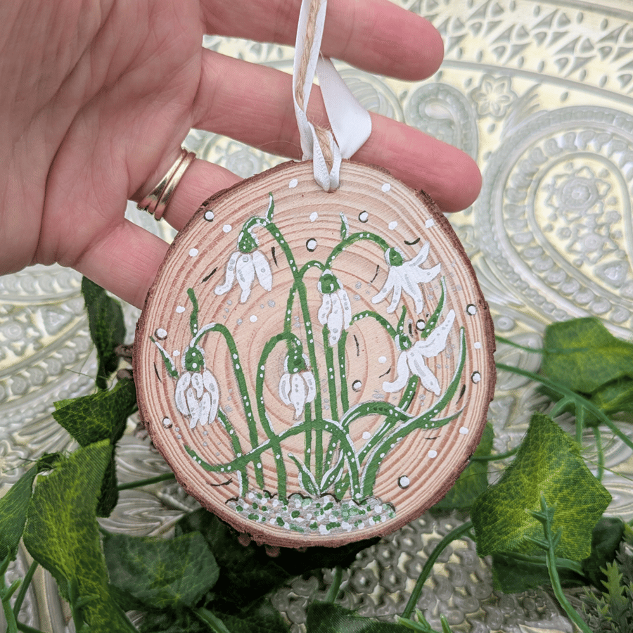 Snowdrop hand-painted Christmas log slice decoration 