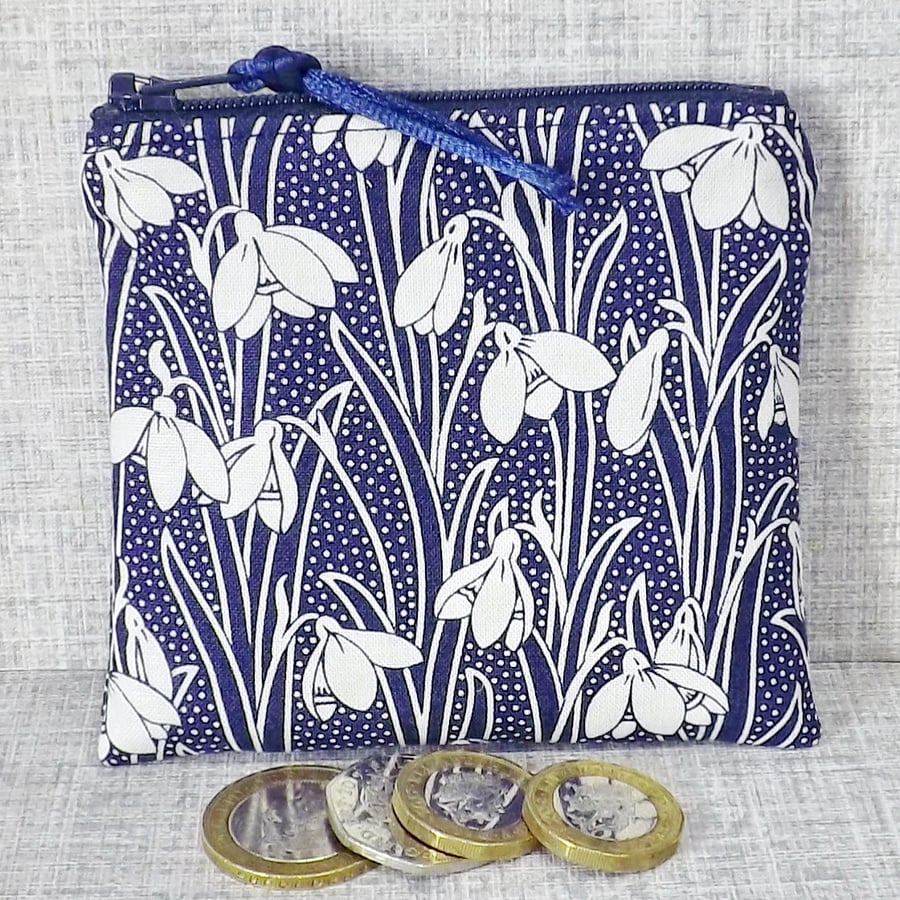 Small purse, coin purse, Liberty fabric, snowdrops.