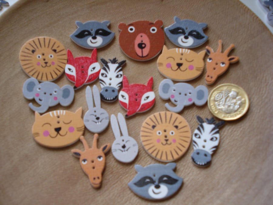 30 Animal Buttons, Wooden Buttons, Craft Buttons, Jungle, Safari, Wildlife