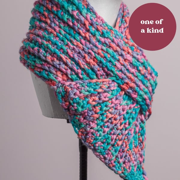 Lovely cosy ribbed cowl in colour coral reef