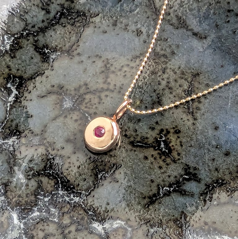 GOLD RUBY PEBBLE Handmade Solid Recycled Gold & natural Ruby pendant