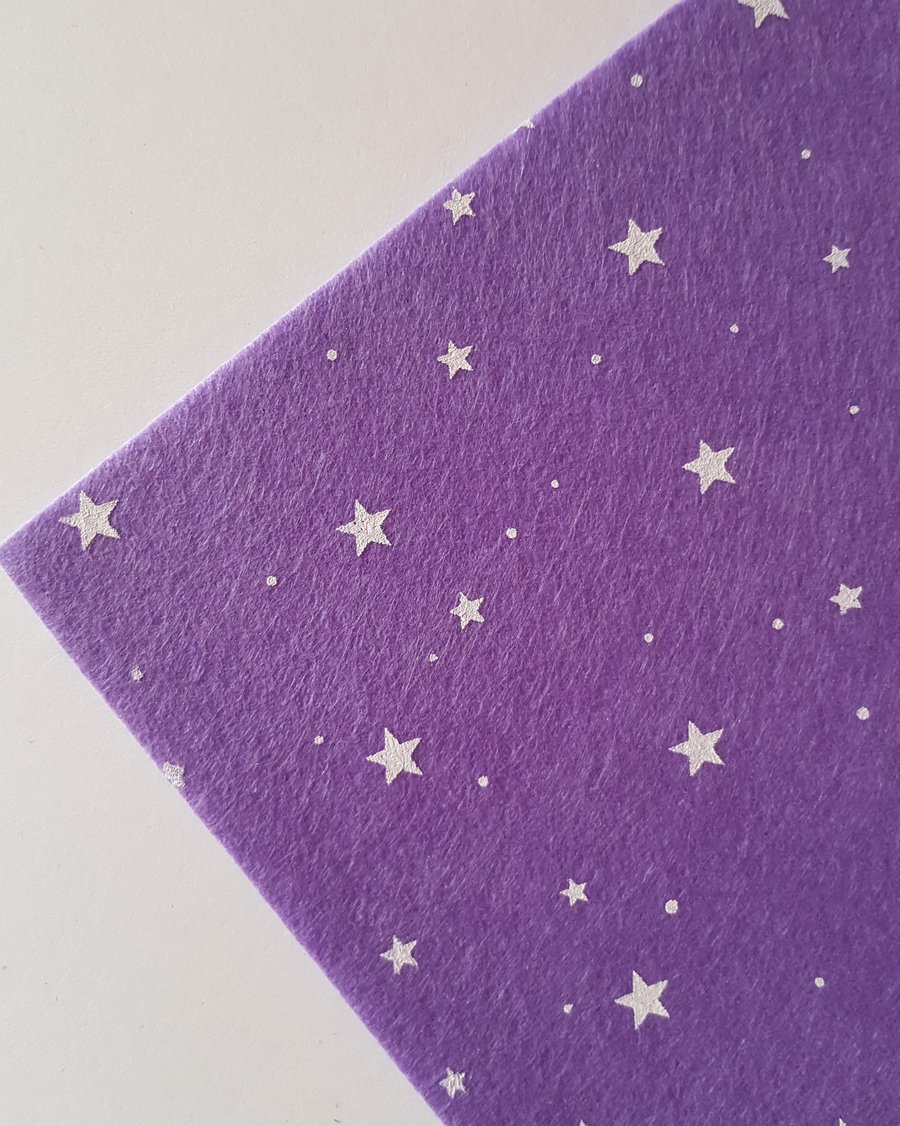 1 x Printed Felt Square - 12" x 12" - Stars - Purple 