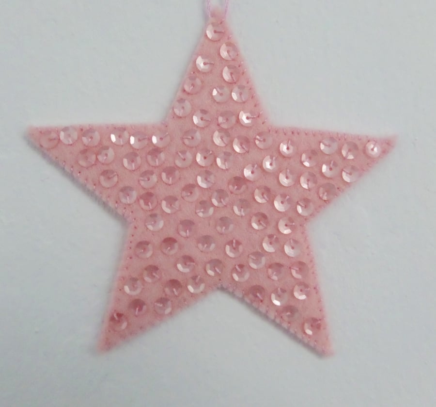 Shimmering Sequin Star - shell pink