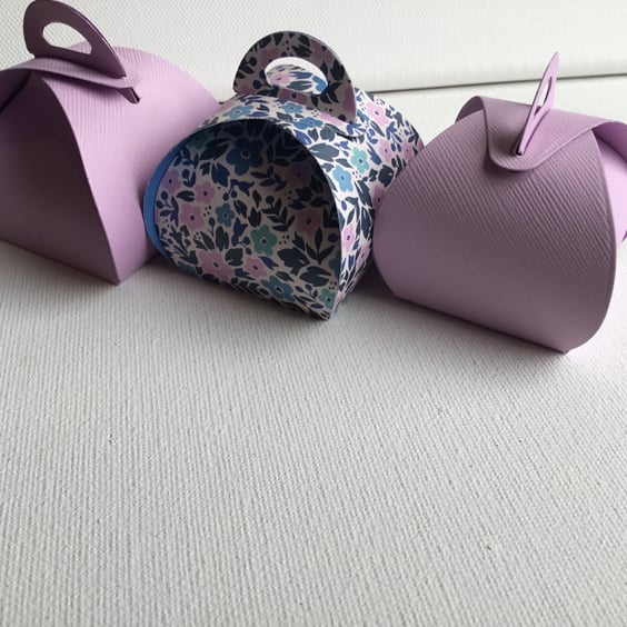 Pack of 3 gift bags. Gift boxes. Table favours. Ref 028. Perfectly imperfect 