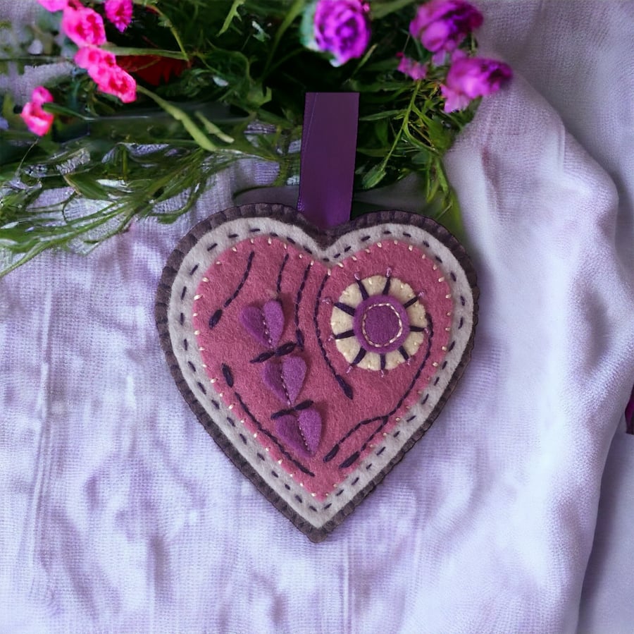  Amethyst Felt Hanging Heart