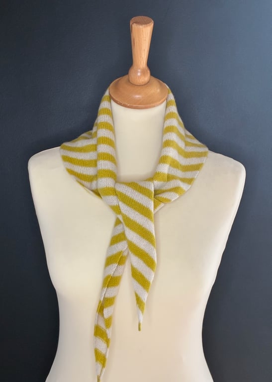 Triangle Scarf - Piccalilli & Ecru