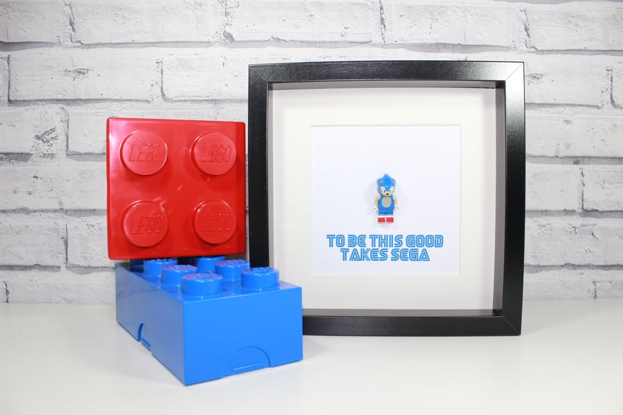 SONIC THE HEDGEHOG - Framed Lego minifigure - Awesome artwork