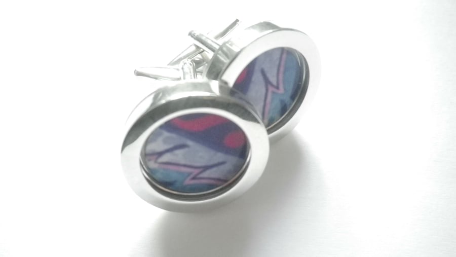 Pink Waves abstract art cufflinks, dramatic and stylish, free UK shipping....