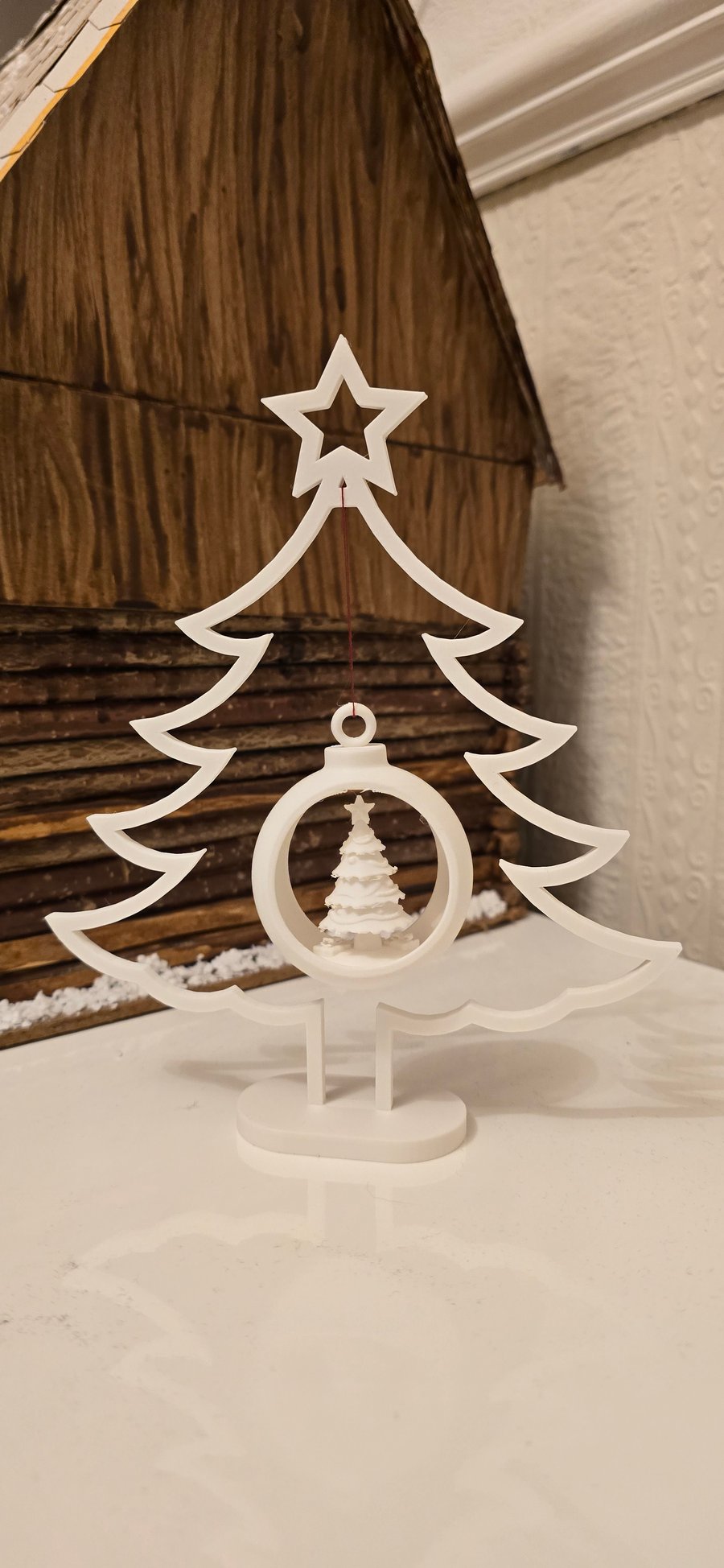 Christmas tree white red green 