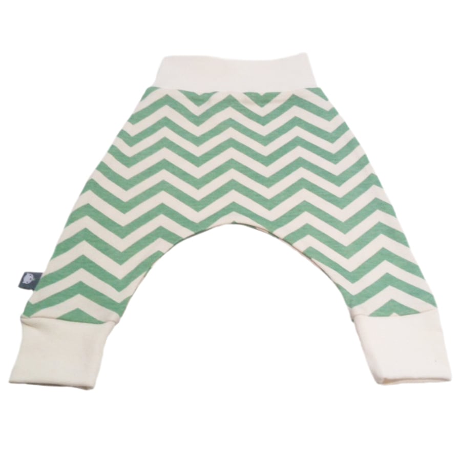 ORGANIC Baby HAREM PANTS Relaxed Green CHEVRON Trousers A GIFT IDEA by BellaOski