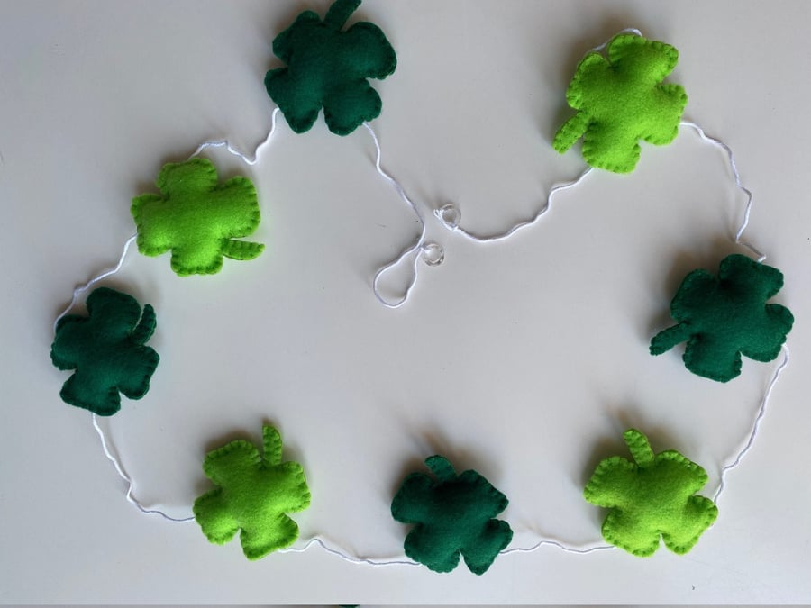 St Patrick's Day Shamrock Garland, St Patrick's Day Decoration, Handmade Shamroc