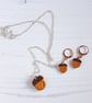 Golden Acorn autumn necklace - Image 3