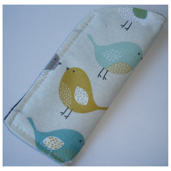 Kissing Birds Glasses Case Sleeve