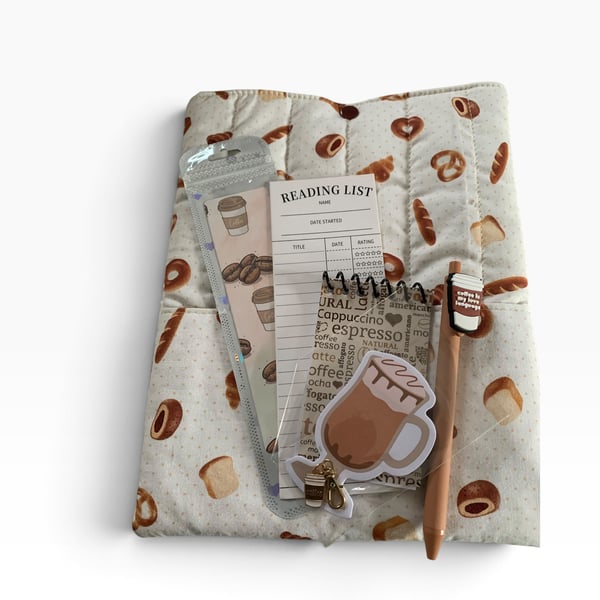 Boulangerie Reading Gift Set.  Medium Book Sleeve and Accessories.