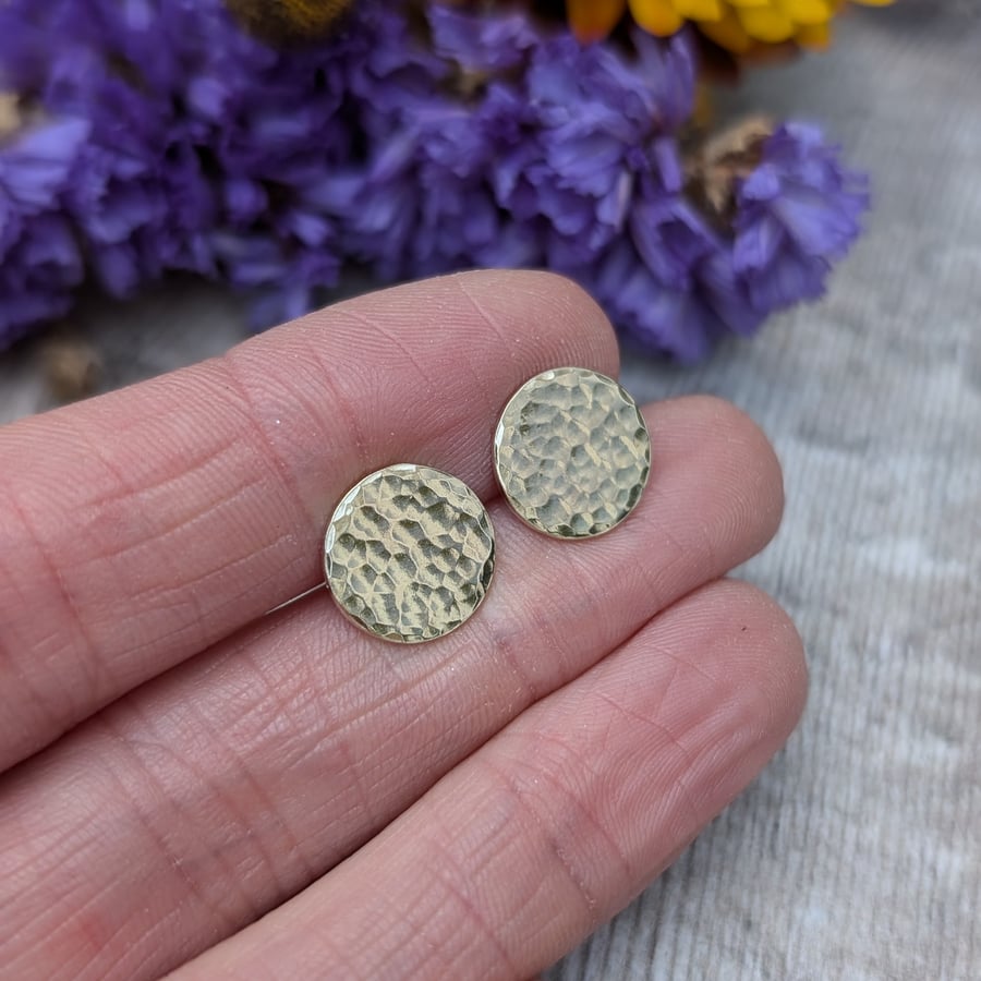 9ct Gold Round Hammered Disc Stud Earrings - JBJ3031
