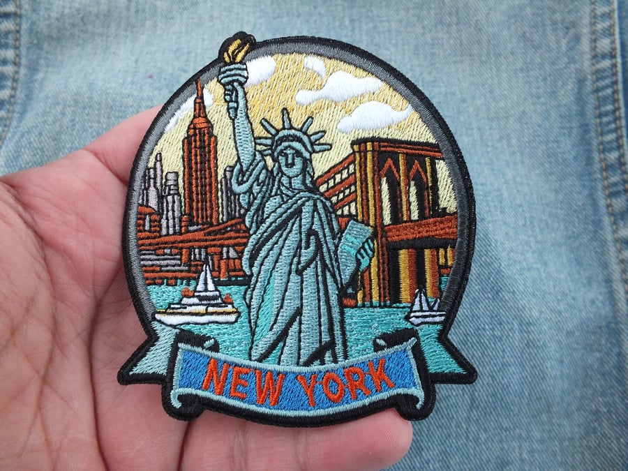 New York Embroidered Patch USA Iron On Sew On Applique Badge Travel Gift