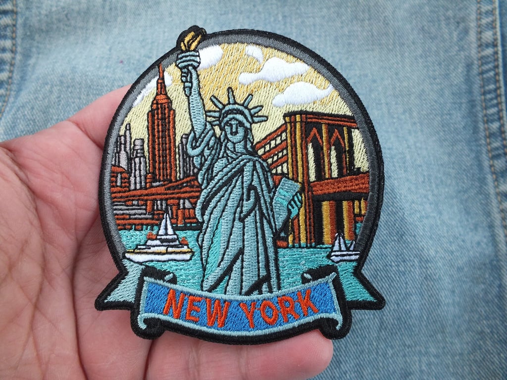New York Embroidered Patch USA Iron On Sew On Applique Badge Travel Gift
