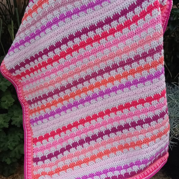 Crochet baby blanket 