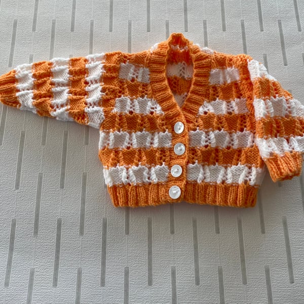 Baby cardigan with patterned stripes