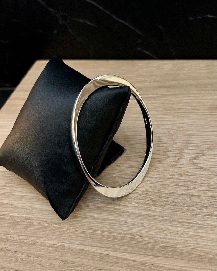 "Symbiosis" - Hand Forged Sterling Silver Bangle - Made to any size 