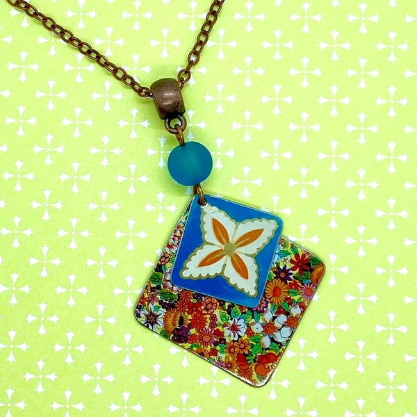Vintage tin ditsy floral multicoloured layered square pendant necklace 