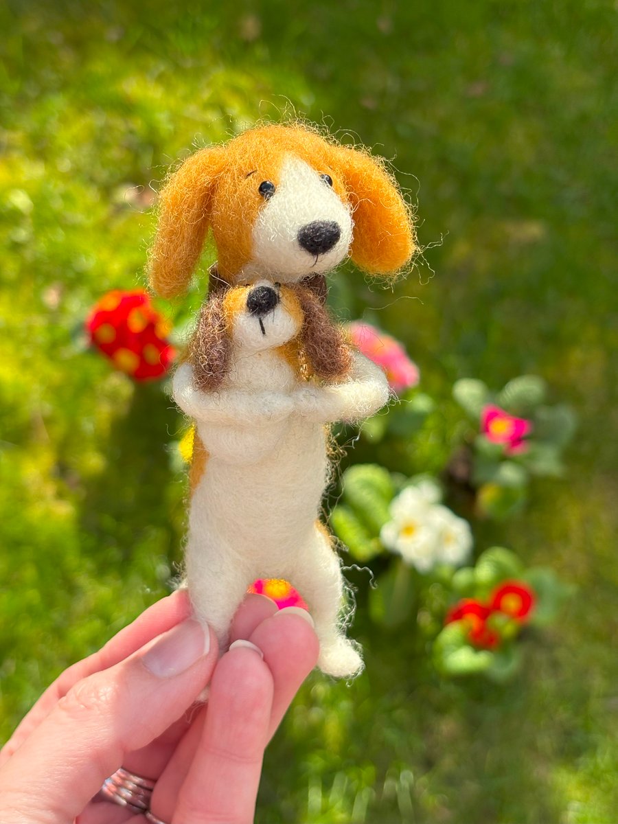 Needle Felted Dogs - Beagle Character