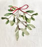 Festive Mistletoe Linen Embroidery Kit - Image 3
