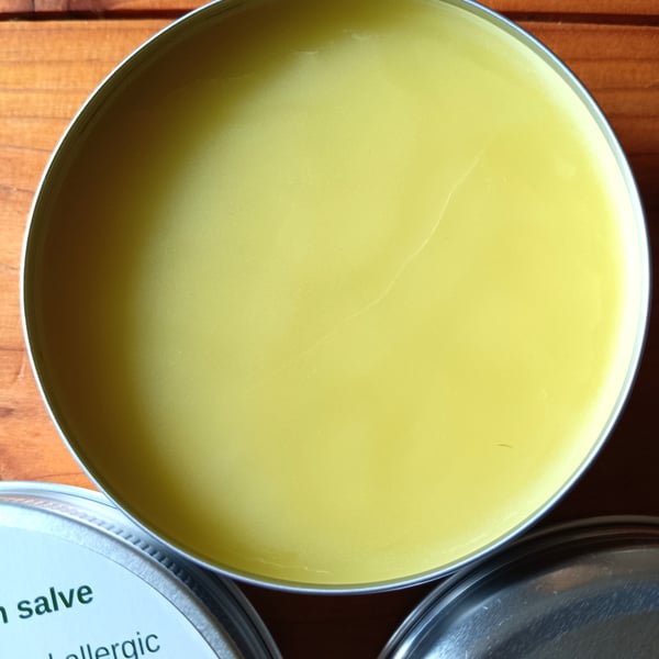 Burdock, dock, and plantain bite and itch salve