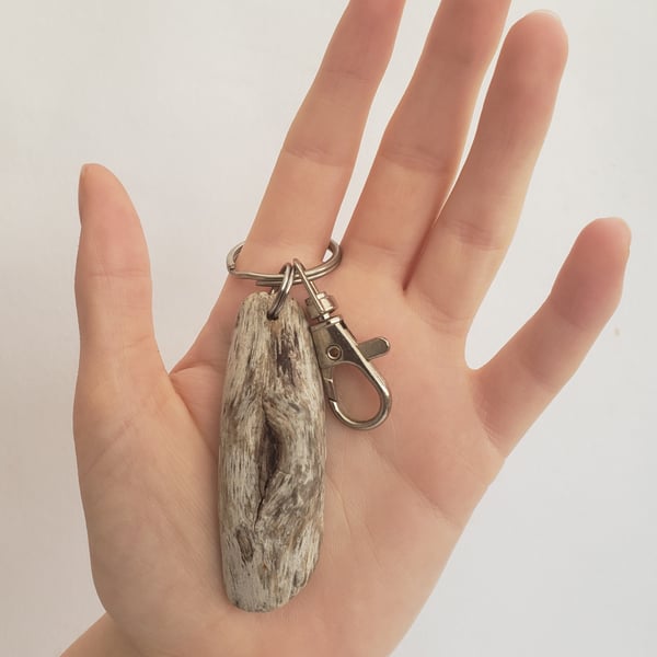 Driftwood keyring 