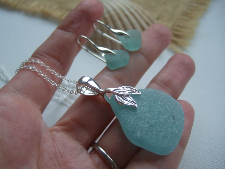 Sea glass jewellery set, necklace and earrings set beach glass, sea foam beach