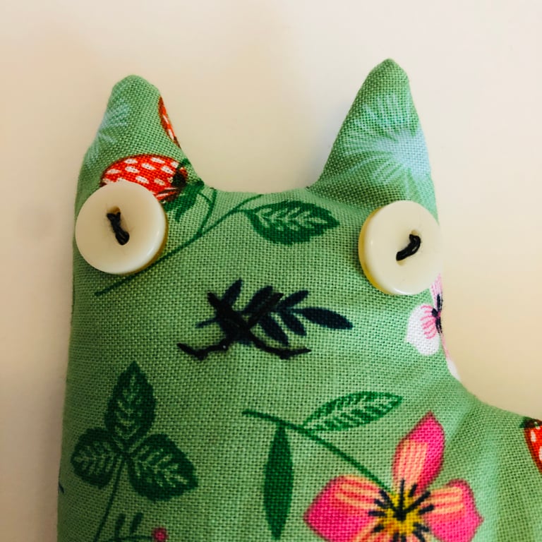 Strawberry Flower Cat Bookmark Weighted Emotional Support Cat Paperweight Floral
