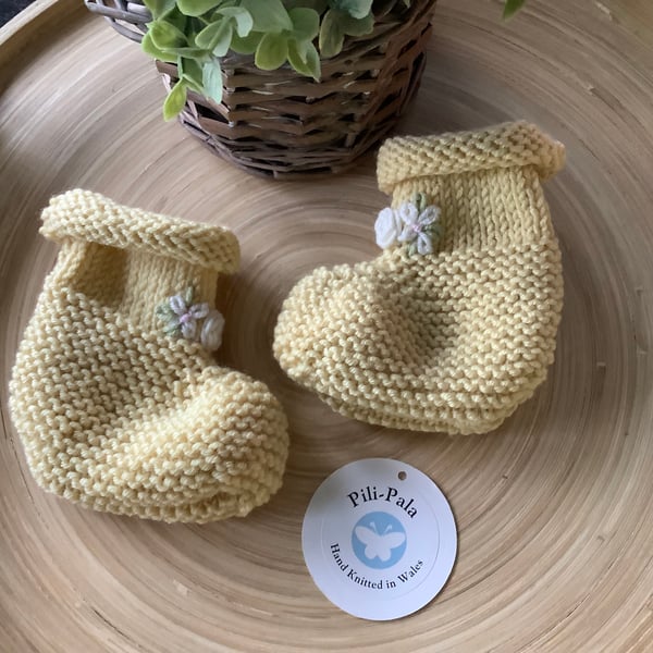 Hand Knitted Baby Booties 0-6 Months 