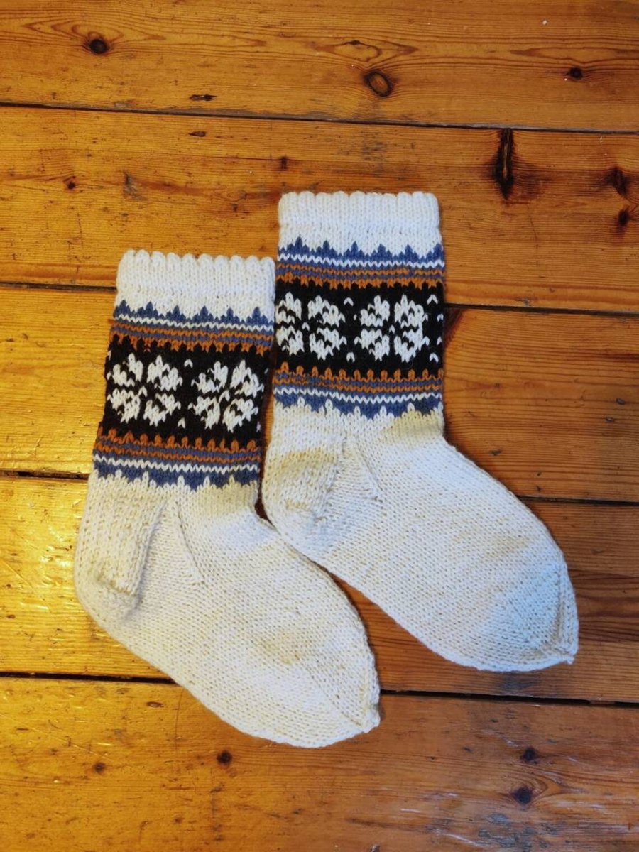 Hand knit thick rustic wool socks traditional fairisle nordic norwegian winter