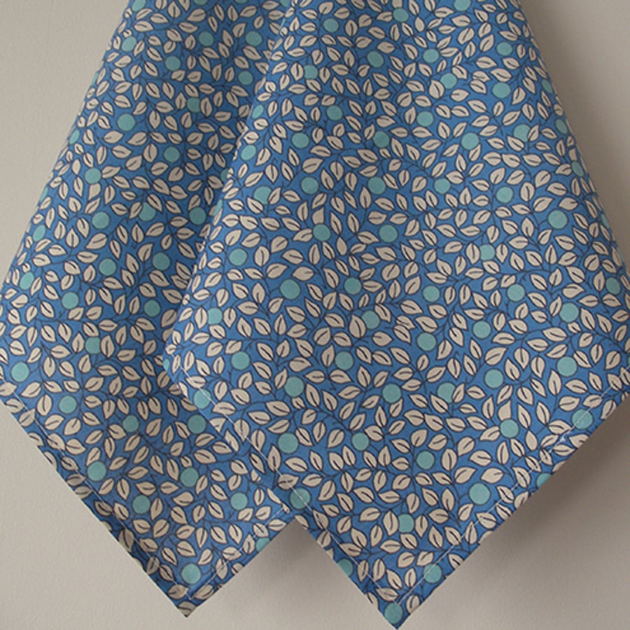 Blue Leaf Berry print pocket handkerchief