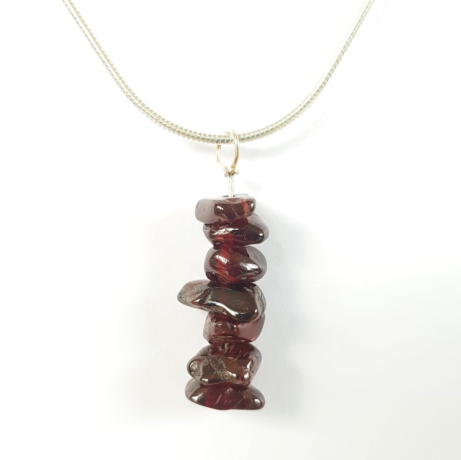 Garnet Drop Pendant Necklace - Smooth Chipped