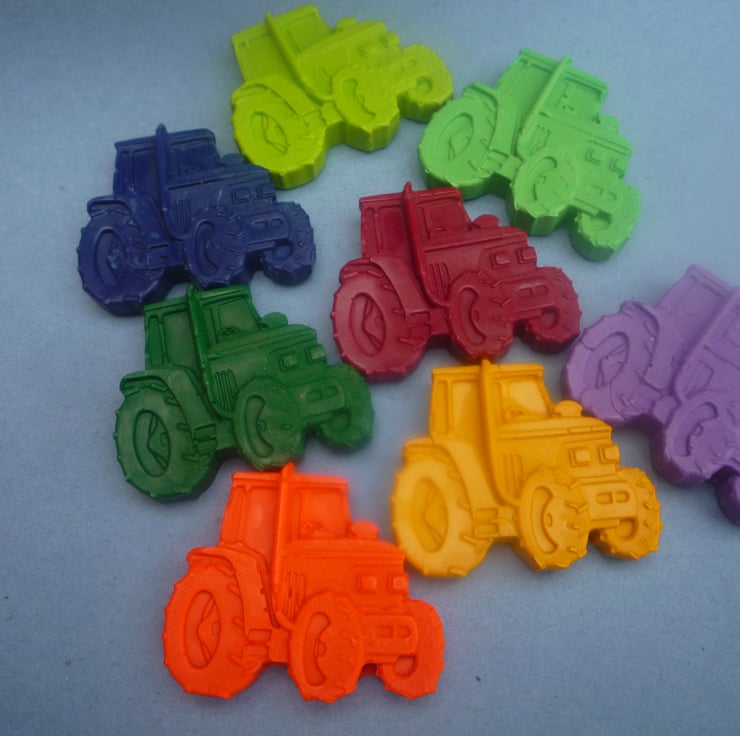 handmade novelty tractor shaped wax crayons x 6 Folksy