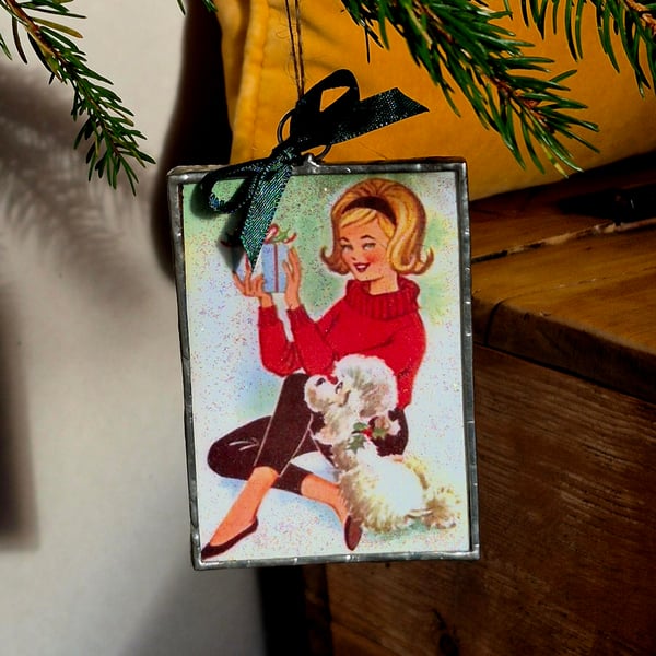 Unique retro glass Christmas decoration 