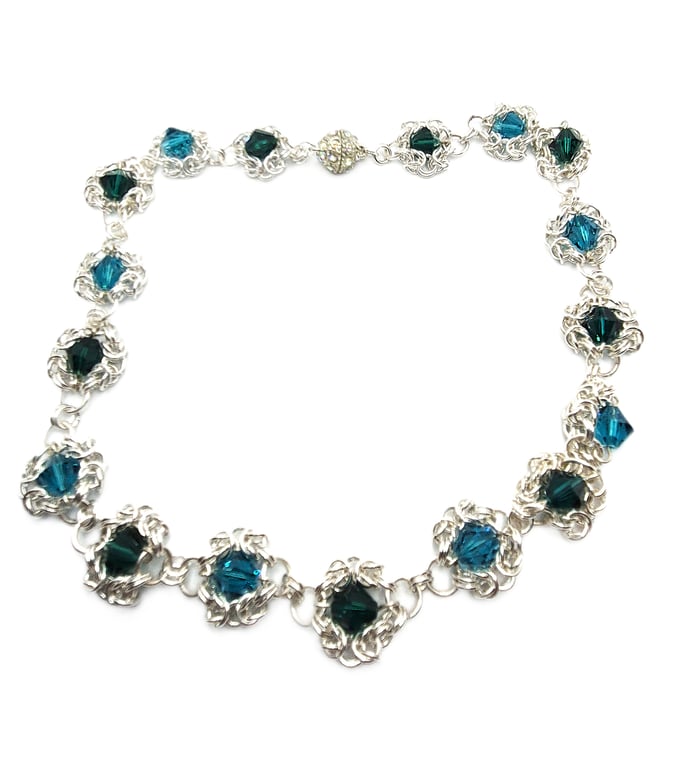 Silver plated chainmaille necklace with Swarovski crystals