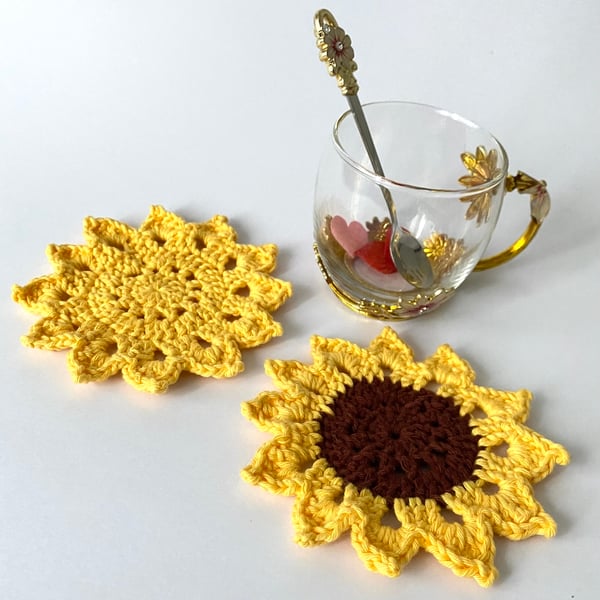Pretty Sunflower Coasters, Floral Indoor Outdoor Crochet Coaster Gift Idea