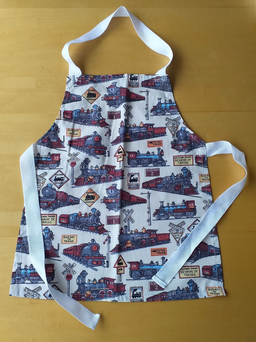 Steam Engine Apron age 2-6 approximately