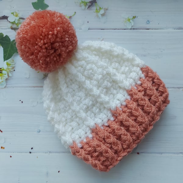 0-3 Months Chunky Pom Pom Crochet Baby Hat in Peach and White - Ready to Post
